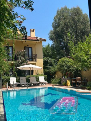 Villa Danlin Hotel